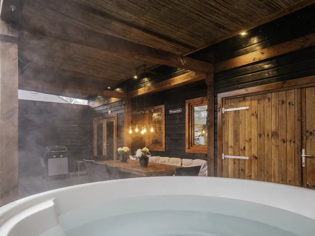 Meidoornlaan 4, NIEUWE PEKELA