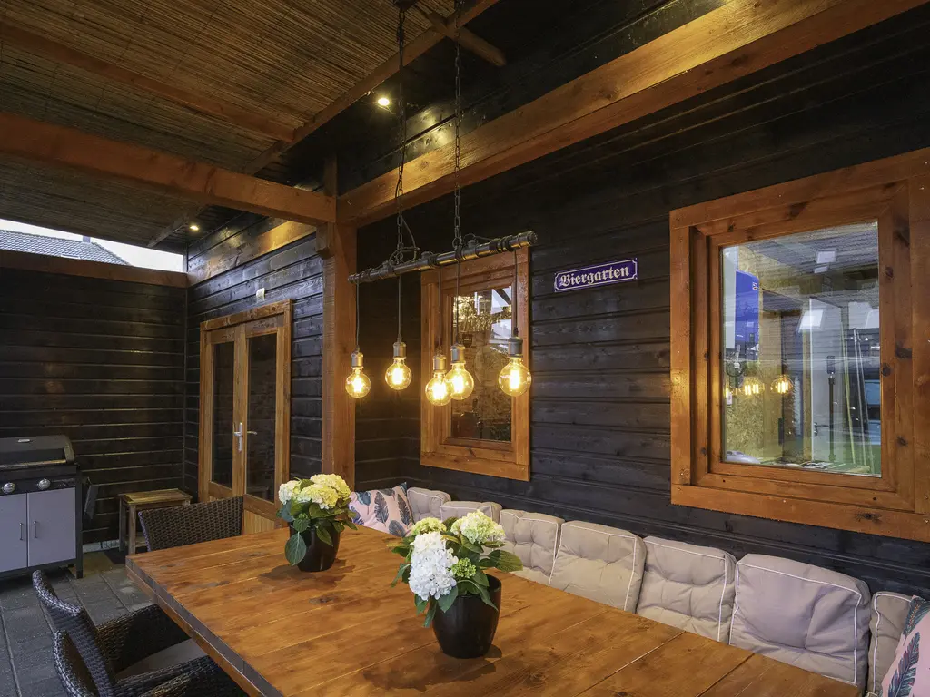 Meidoornlaan 4, NIEUWE PEKELA