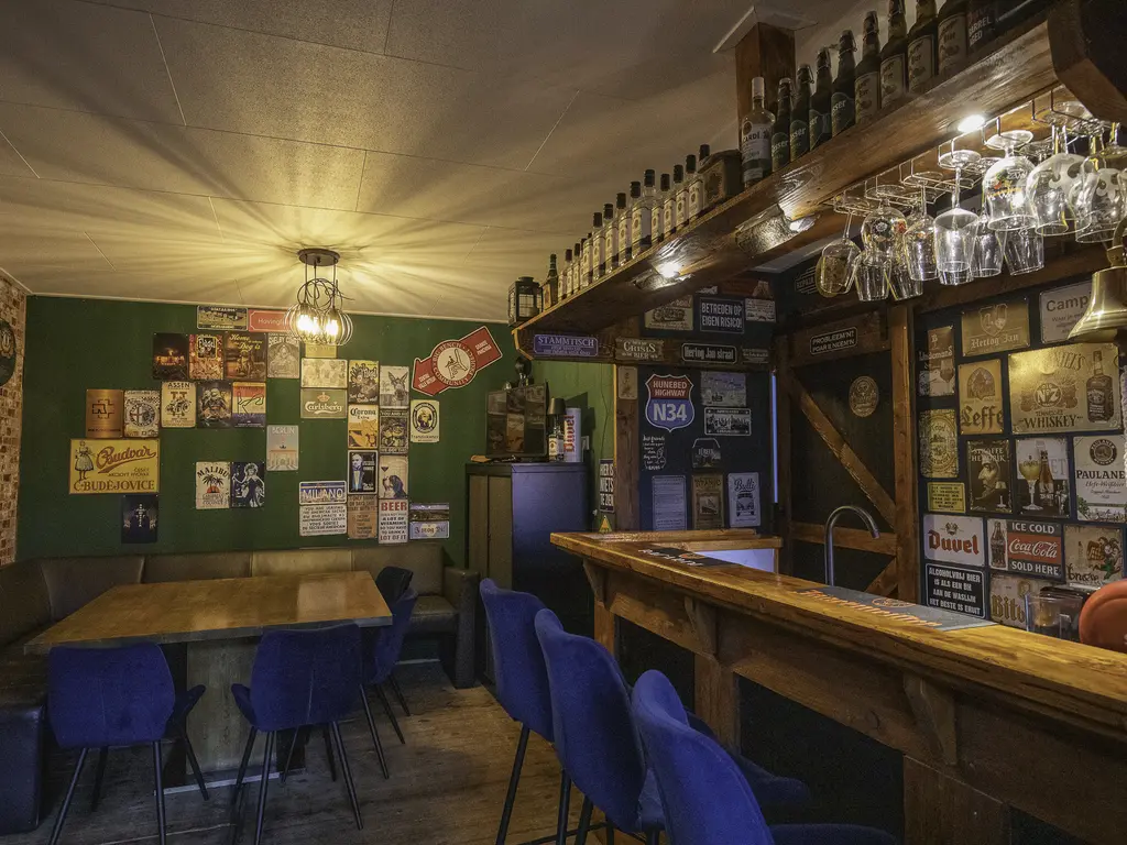 Meidoornlaan 4, NIEUWE PEKELA