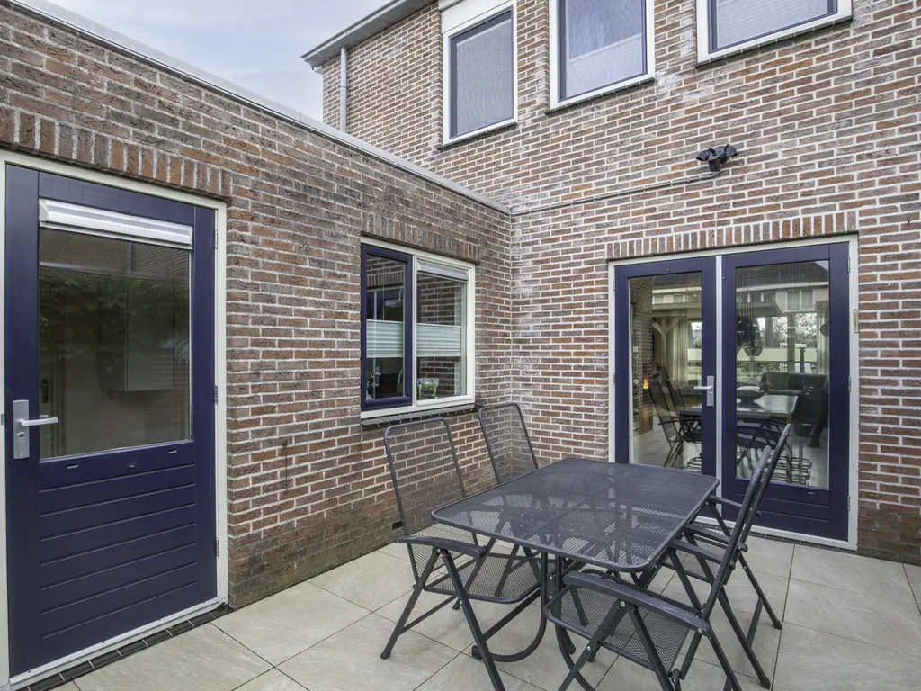 Kristalstoep 38, ASSEN