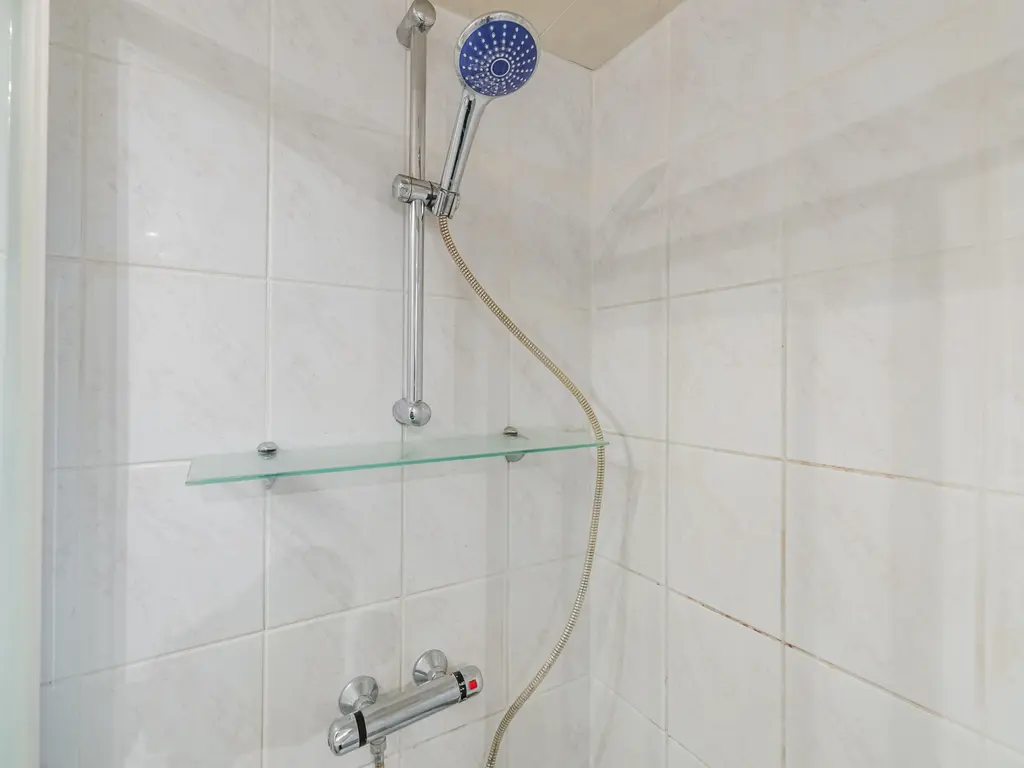 Vaart Z.Z. 105, ASSEN