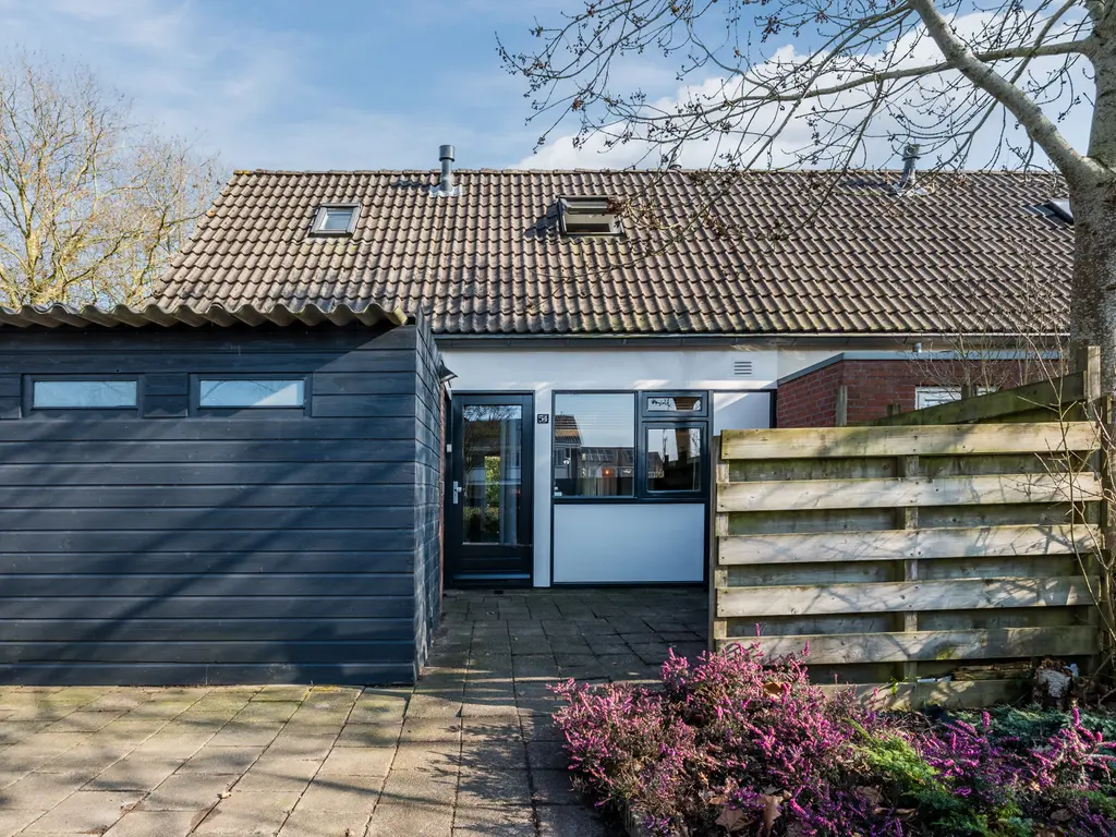 Beethovenplaats 54, ASSEN