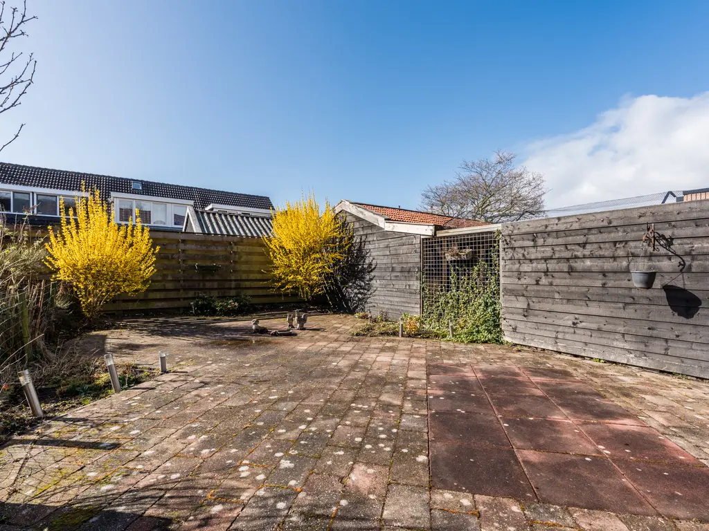 Knollenkampen 5, ASSEN