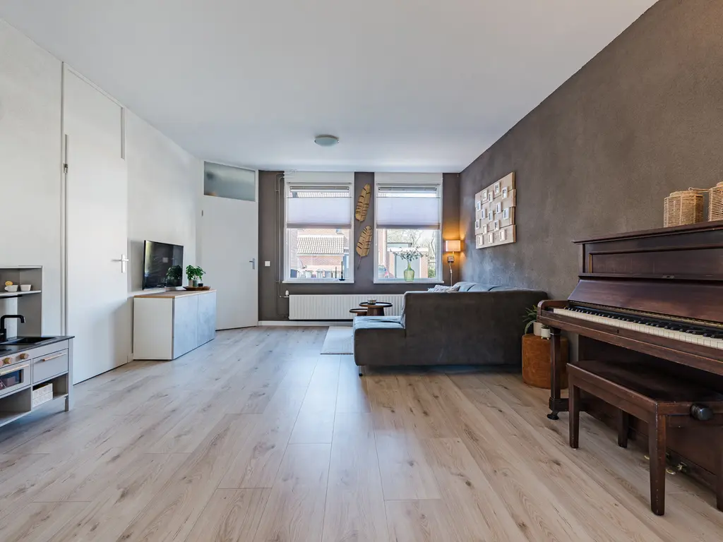 Nijstukken 37, ASSEN