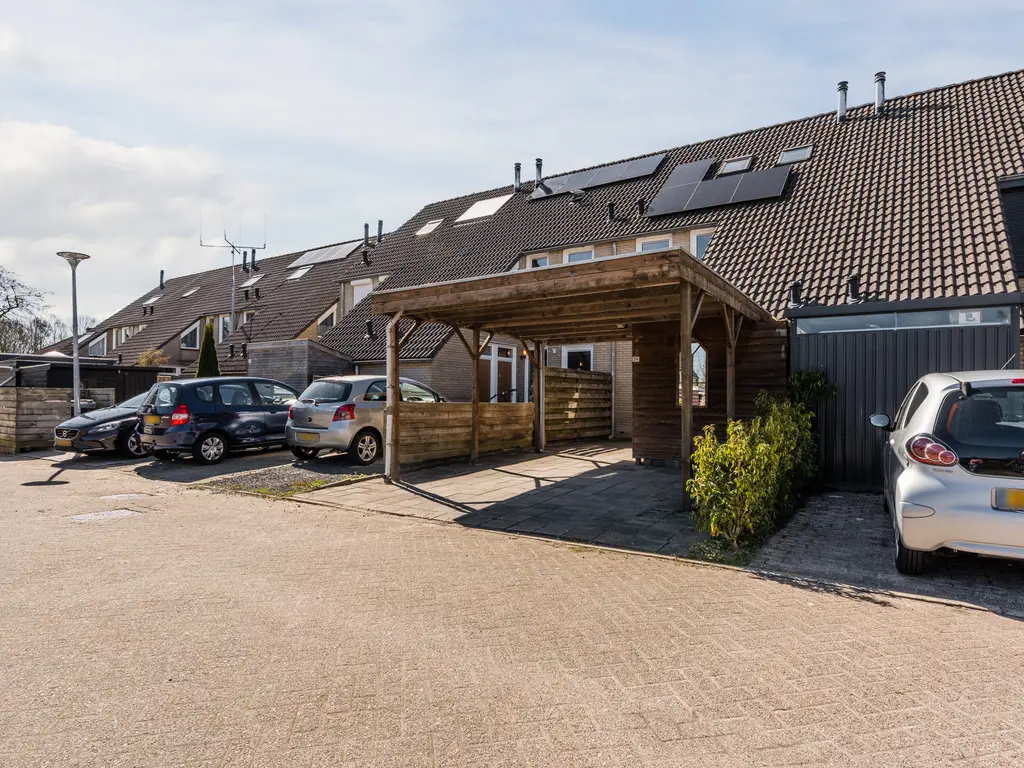 Tichelkampen 24, ASSEN