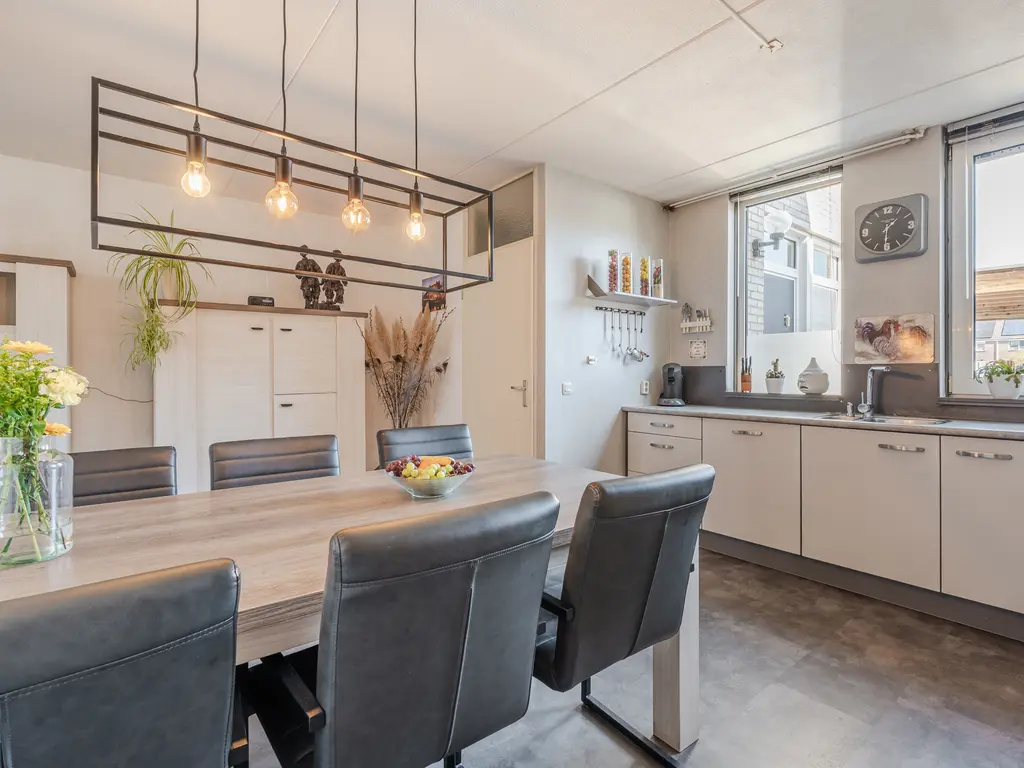 Tichelkampen 24, ASSEN