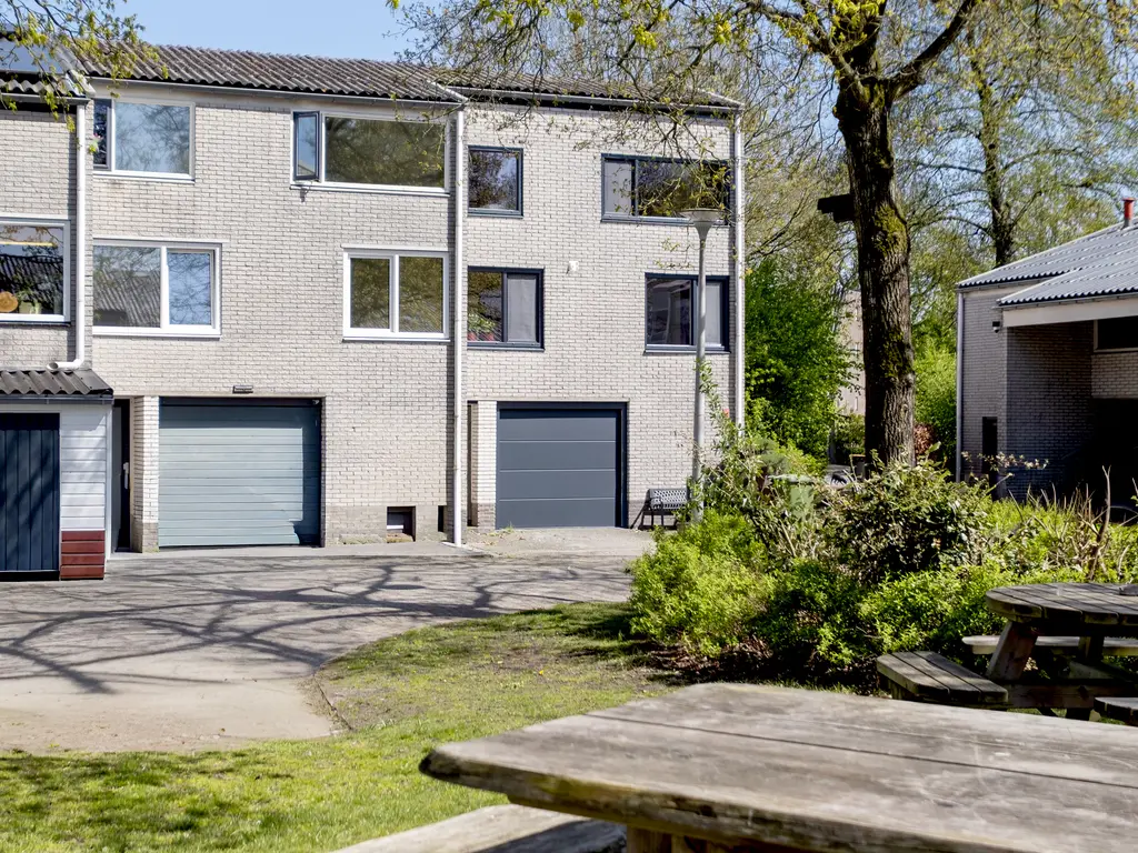 De Wouden 92, ASSEN