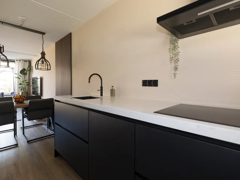 Keverkleuven 35, ASSEN