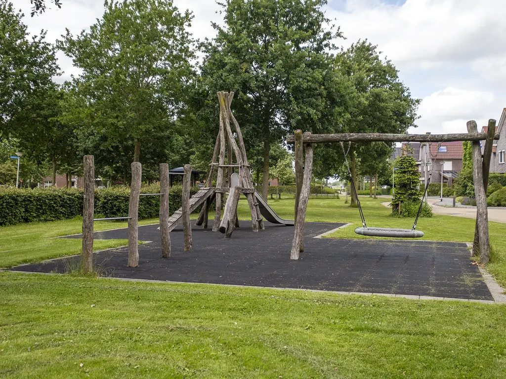 Kloosterhout 44, ASSEN