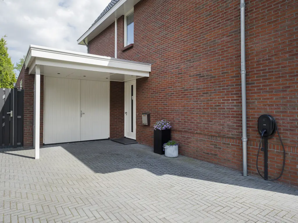 Kloosterhout 44, ASSEN