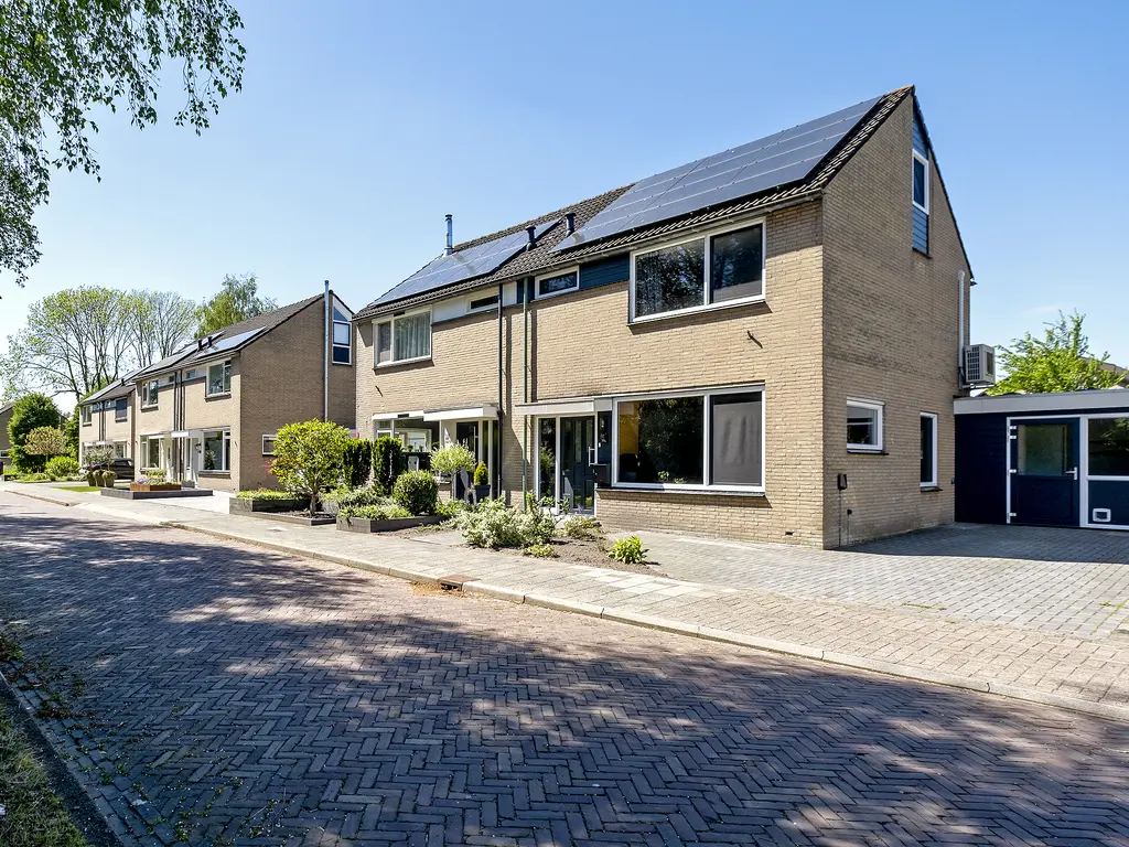 Schubertlaan 43, ASSEN