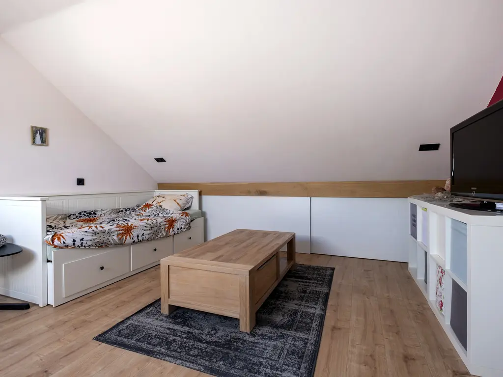 Schubertlaan 43, ASSEN