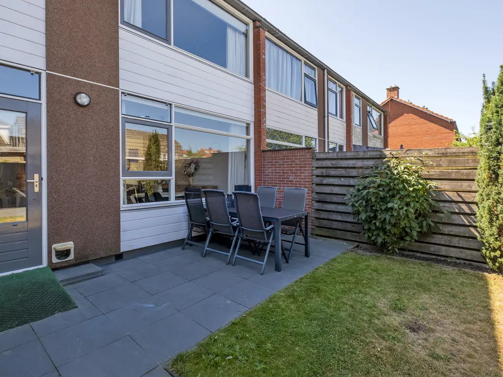 Stadhouderslaan 28, ASSEN