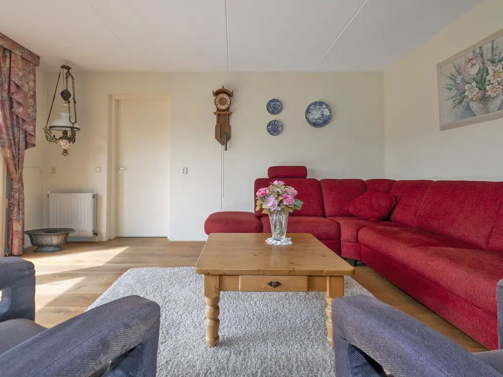 Weegbree 19, HOOGEVEEN