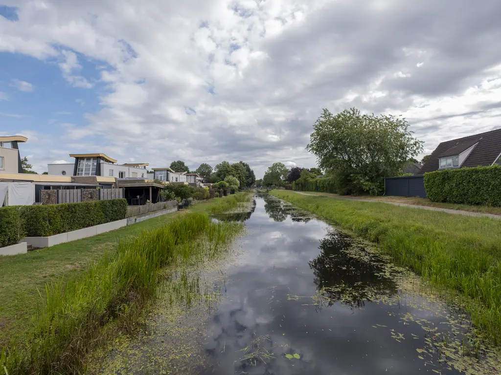 Weegbree 19, HOOGEVEEN