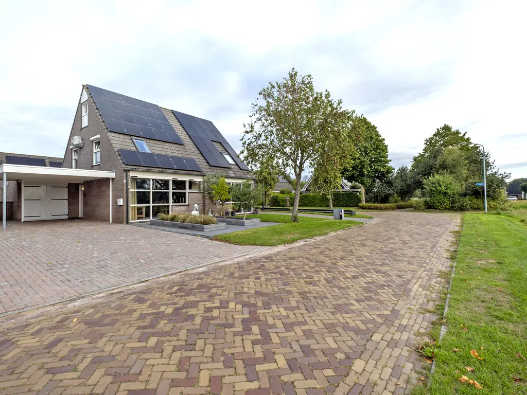 Esweg 4, GIETEN