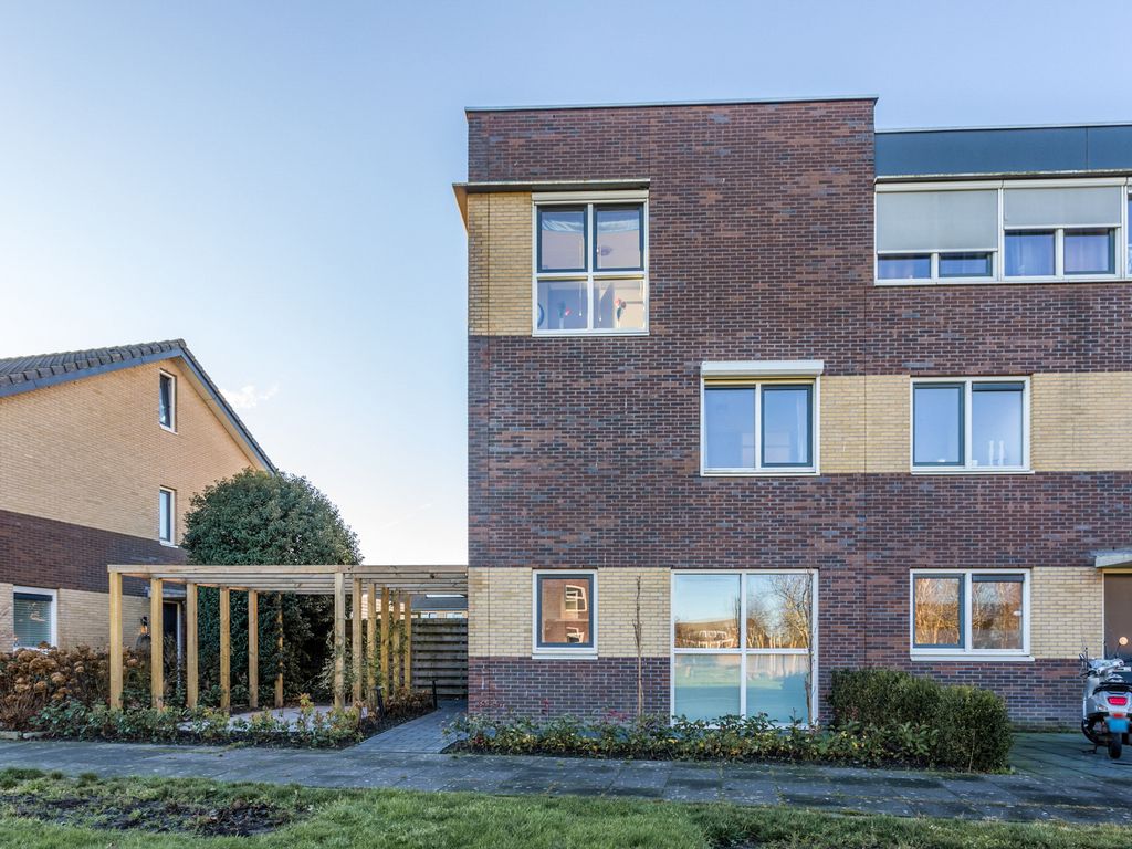 Jonagold 10, ASSEN