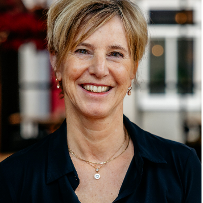 Ellen Boone