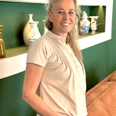 Nicolette Wester