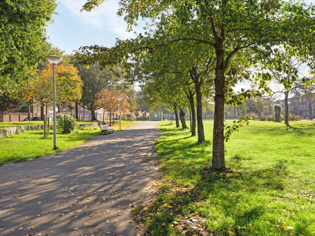 Deimanstraat 42, Den Haag