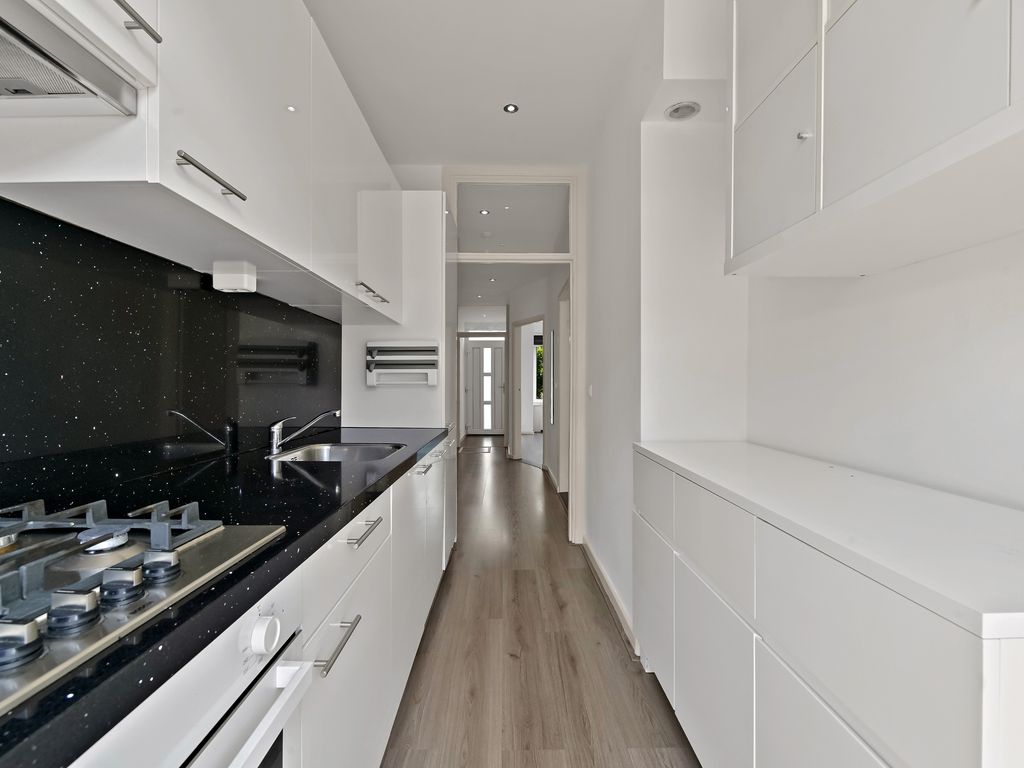 Damasstraat 241, Den Haag