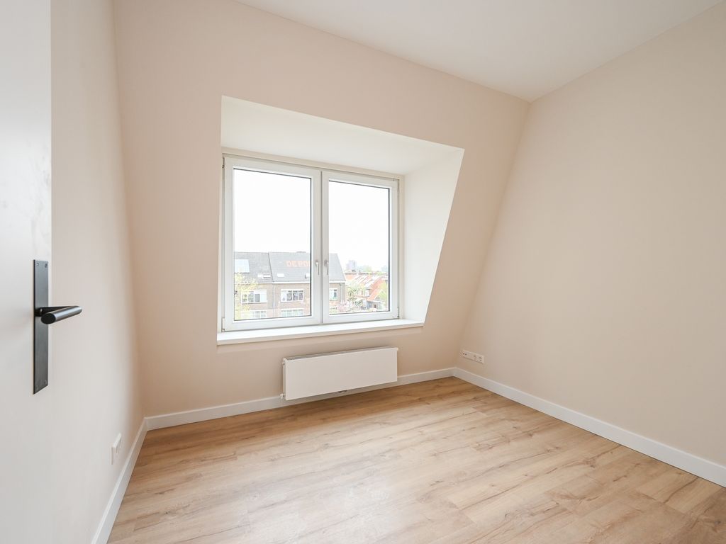 Ledeganckplein 29A, Den Haag