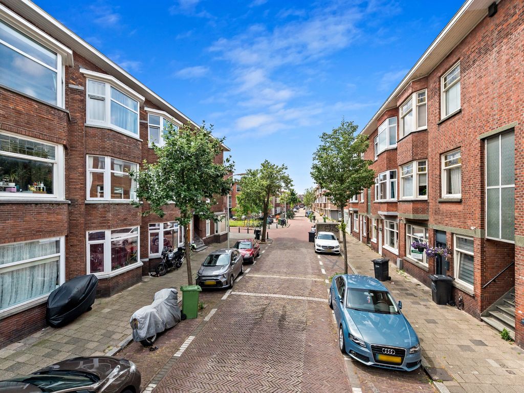 Jan ten Brinkstraat 72, Den Haag
