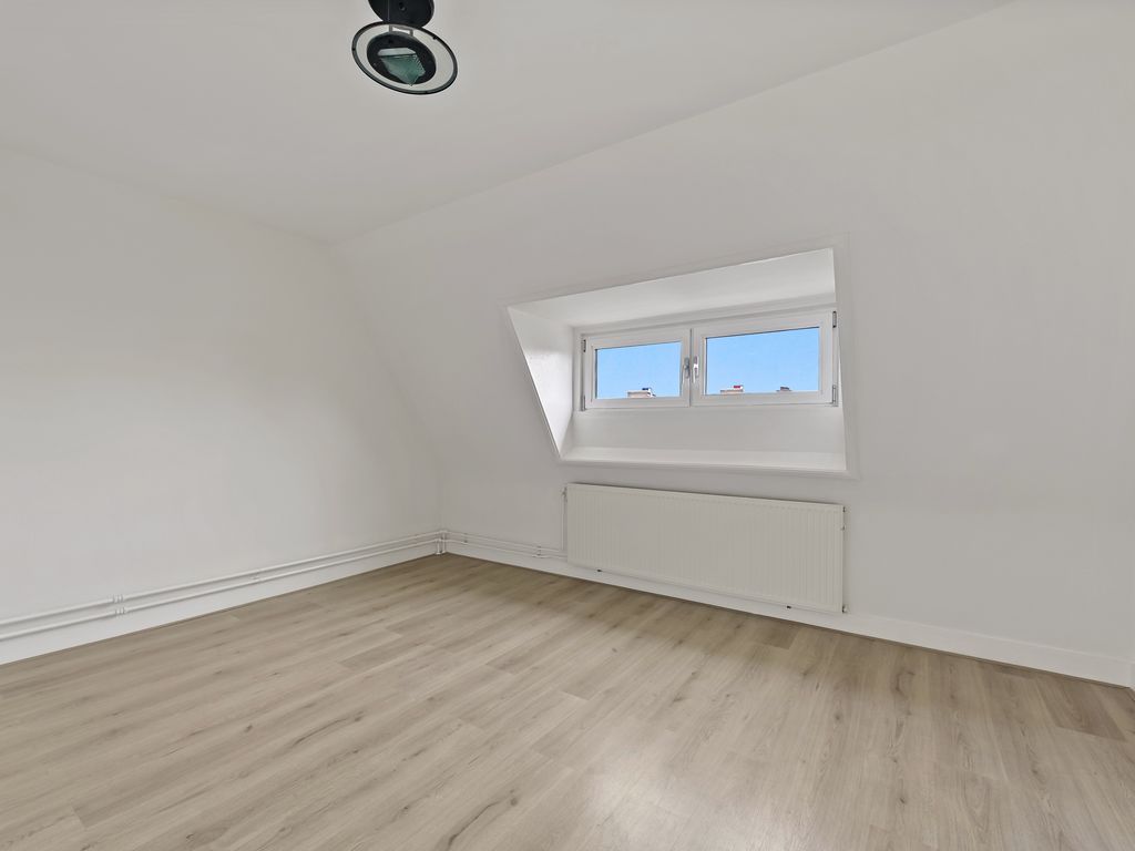 Goeverneurlaan 526, Den Haag