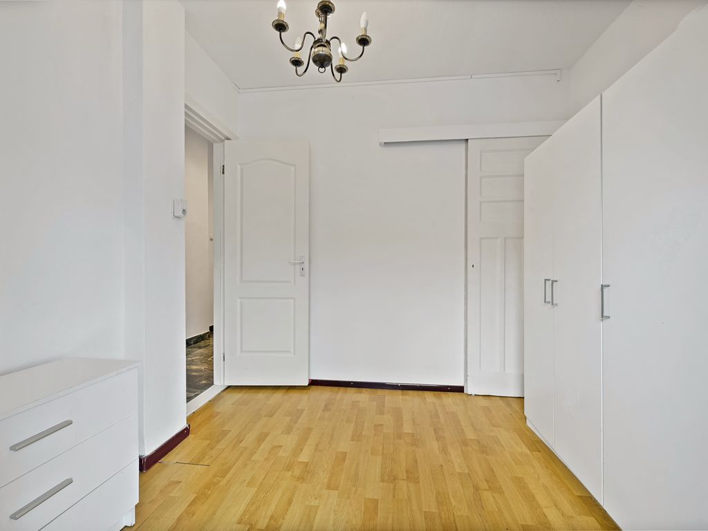 Jan Van Der Heijdenstraat 84, Den Haag