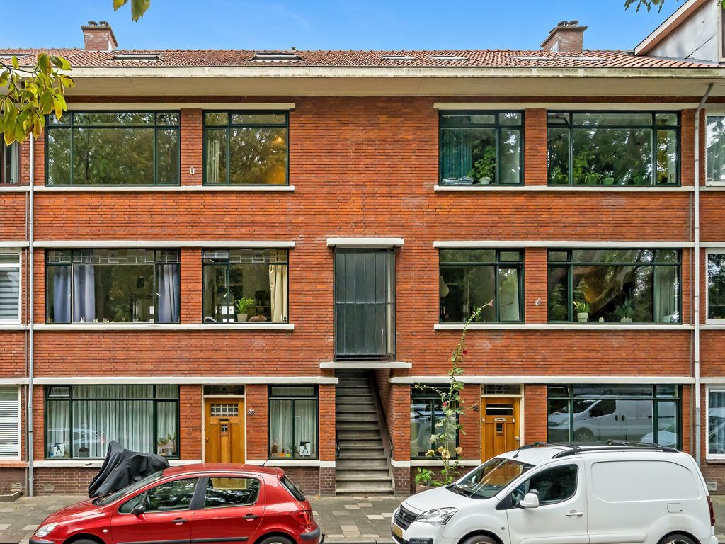 Sinjeur Semeynsweg 21, Den Haag
