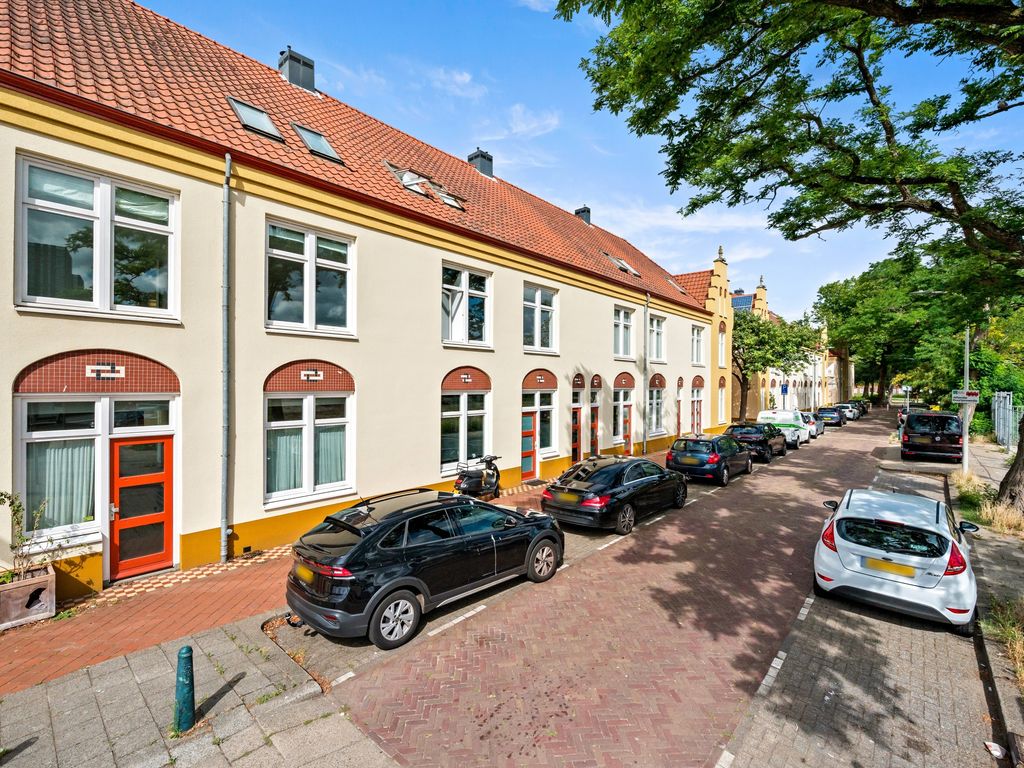 Schelfhoutstraat 24, Den Haag