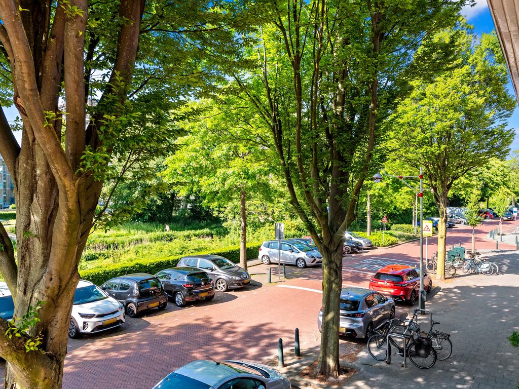 Laakkade 413, Den Haag