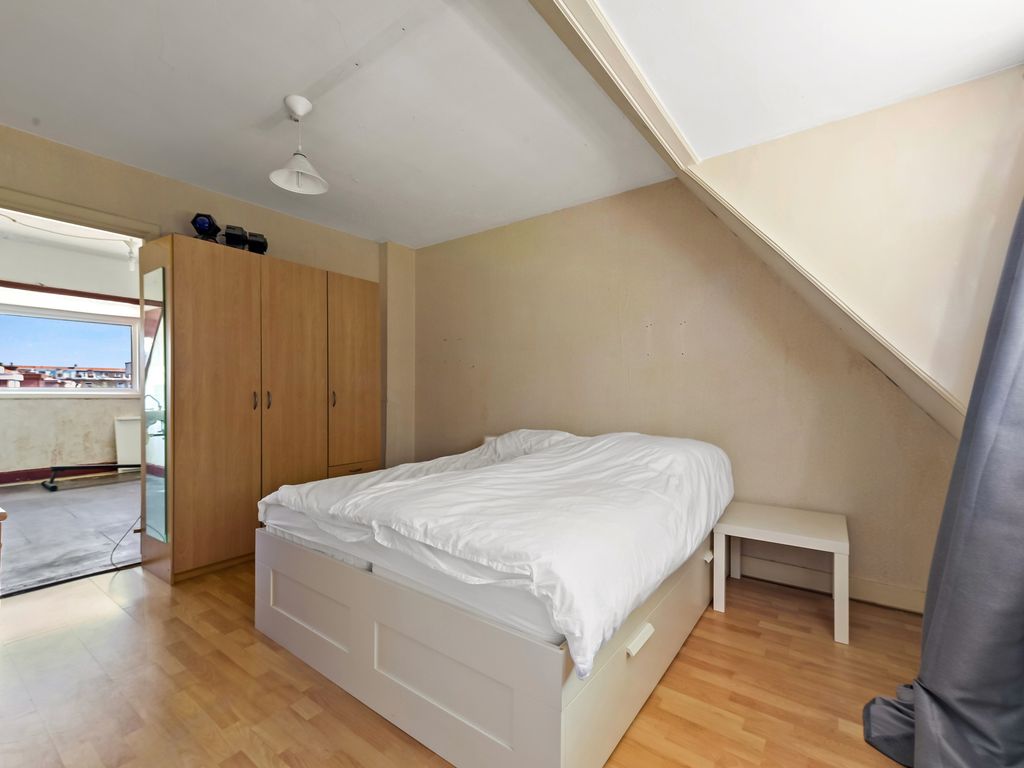 Laakkade 413, Den Haag