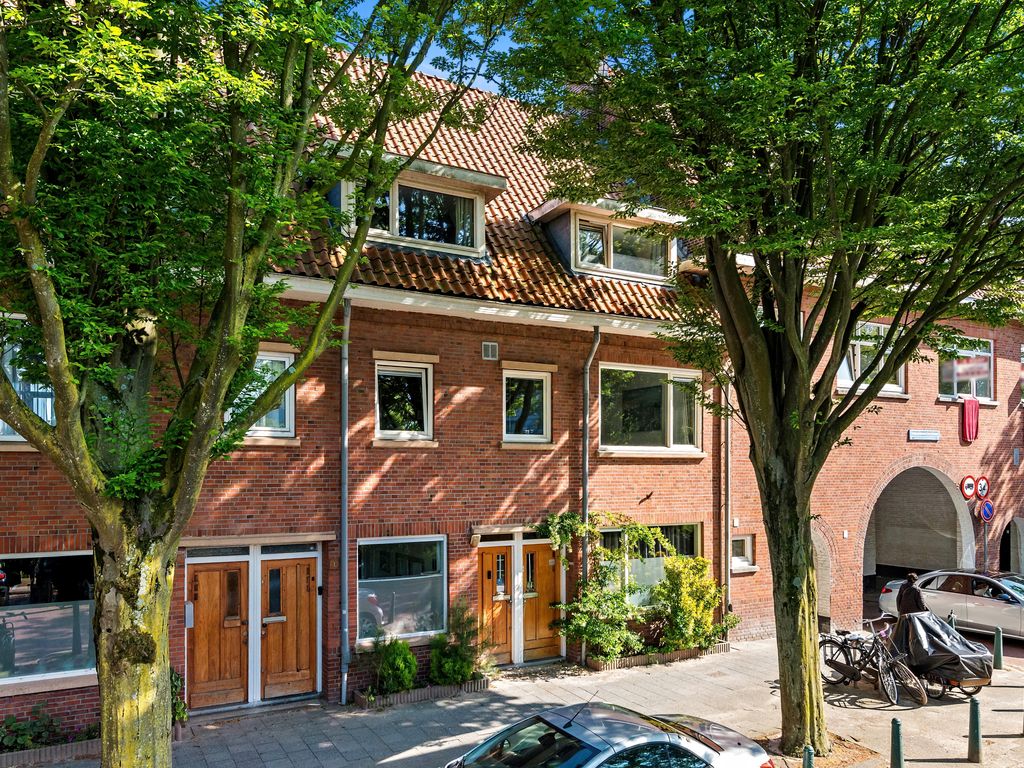 Laakkade 413, Den Haag