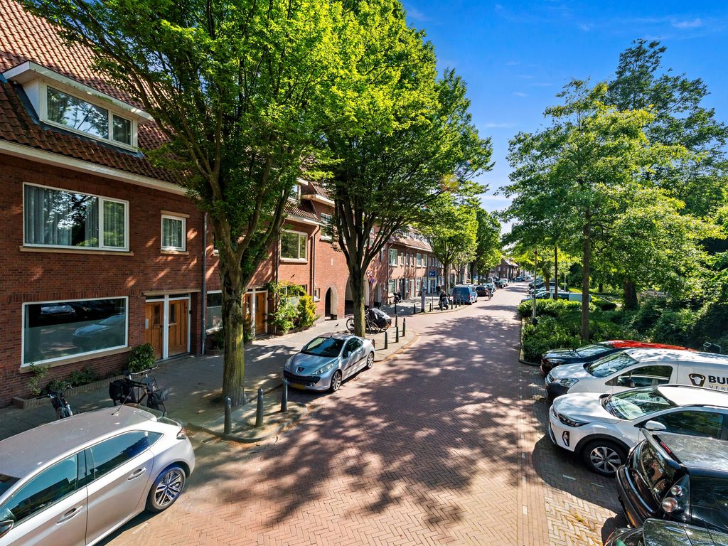 Laakkade 413, Den Haag