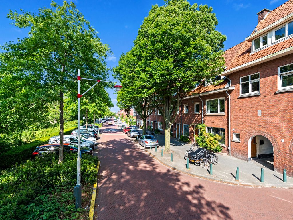 Laakkade 413, Den Haag