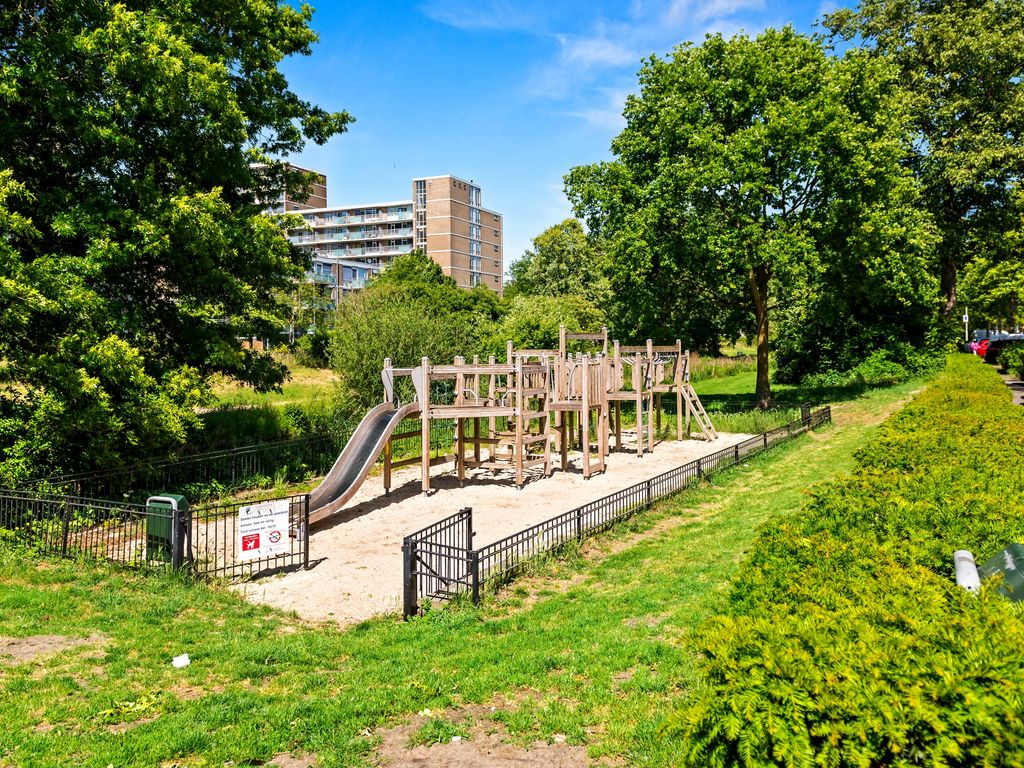 Laakkade 413, Den Haag