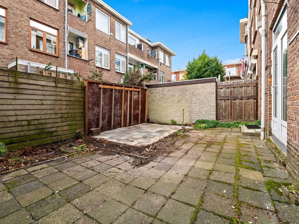 Koopmans Van Boekerenstraat 11, Den Haag