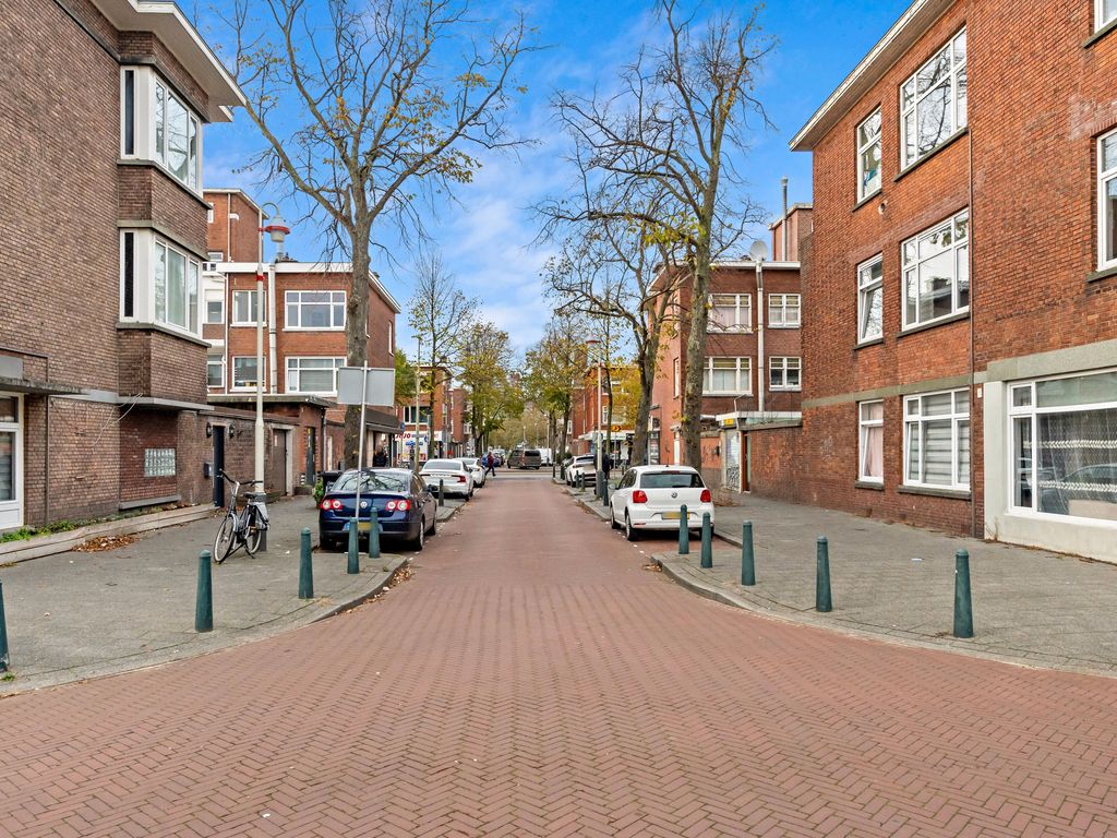 Koopmans Van Boekerenstraat 11, Den Haag