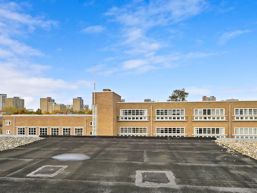 Capadosestraat 84, Den Haag