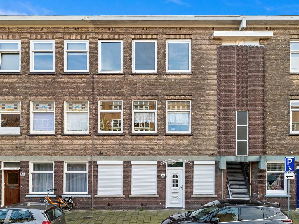 Capadosestraat 84, Den Haag