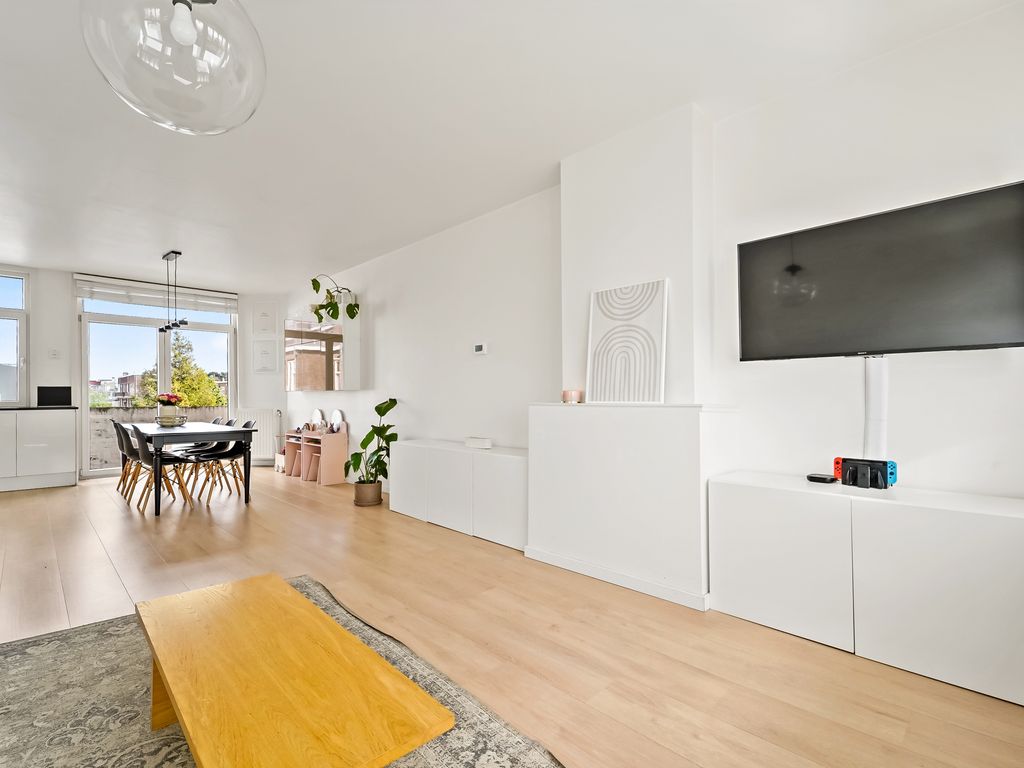 Van Zeggelenlaan 108, Den Haag