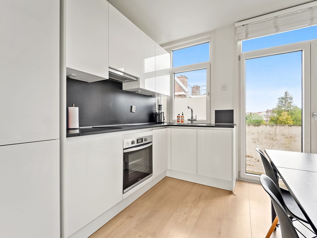 Van Zeggelenlaan 108, Den Haag