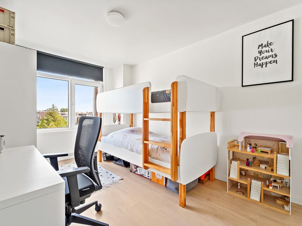 Van Zeggelenlaan 108, Den Haag