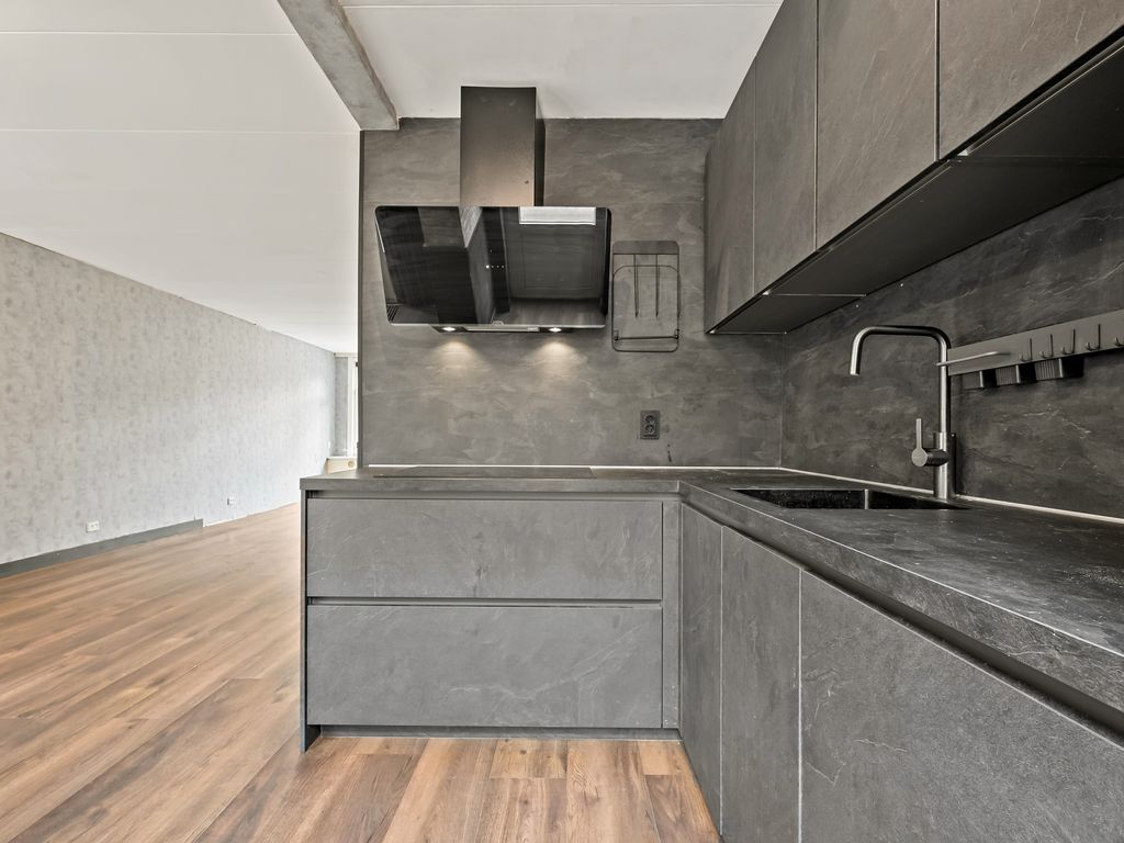 Elise van Calcarstraat 49, Den Haag