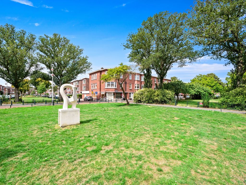 Elise van Calcarstraat 49, Den Haag