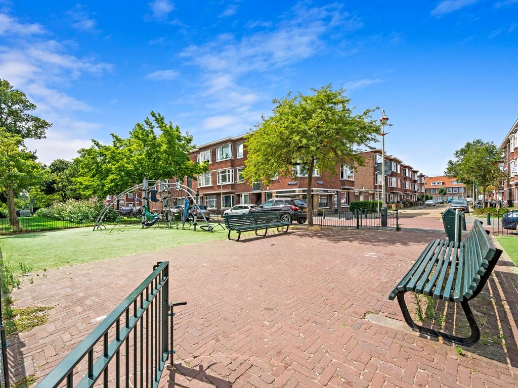 Elise van Calcarstraat 49, Den Haag