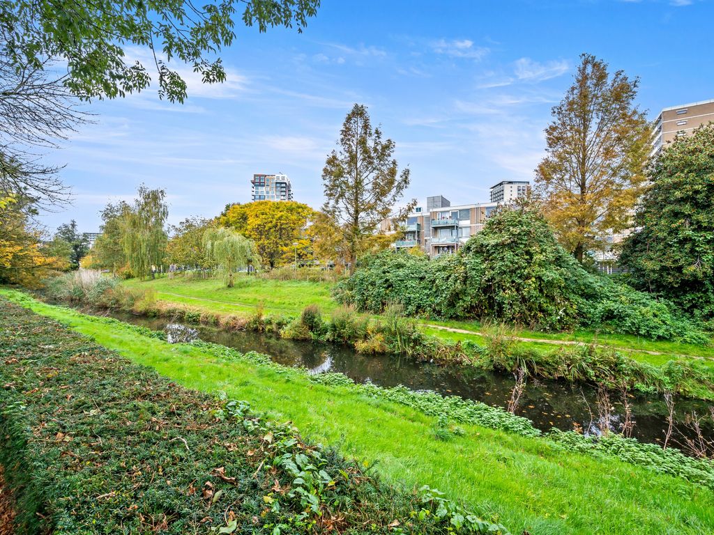 Van Oosterwijk Bruynstraat 1M, Den Haag