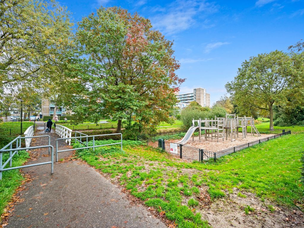 Van Oosterwijk Bruynstraat 1M, Den Haag