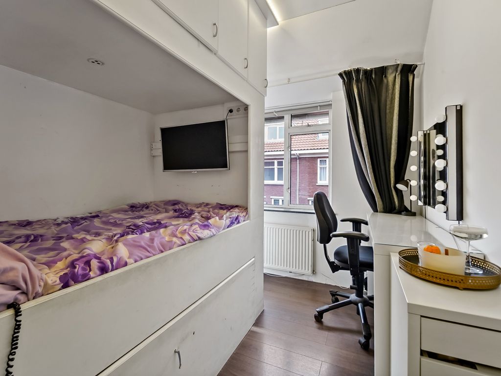 Bergmannstraat 12, Den Haag